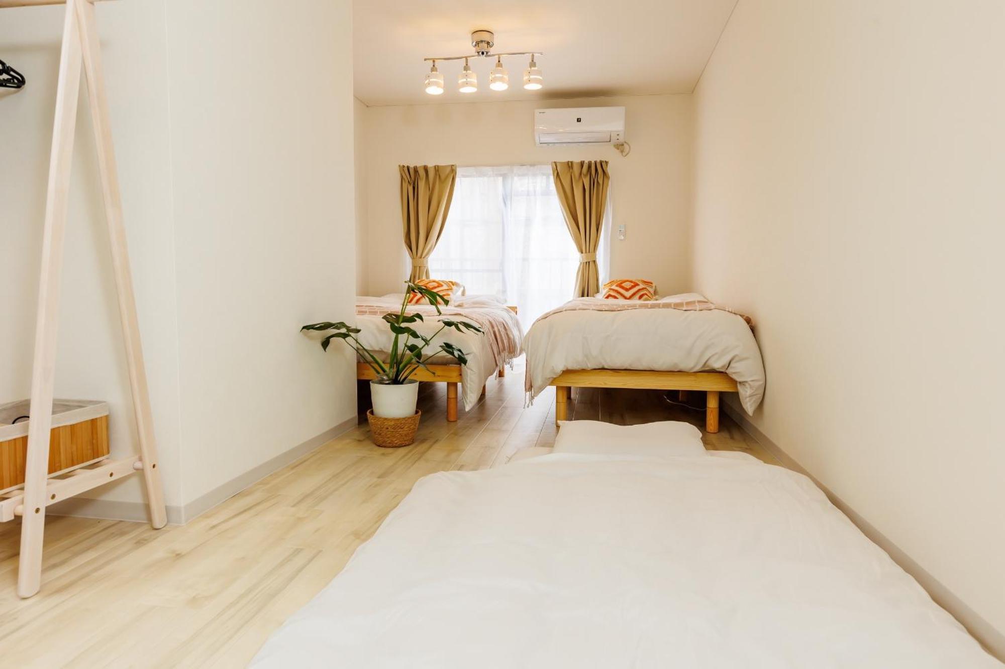 Hideaway Miyakojima Apartment Осака Екстериор снимка
